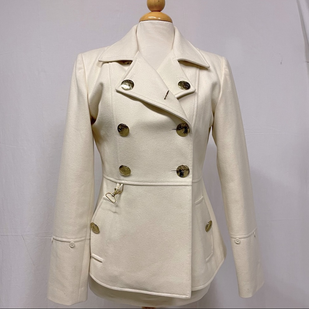 Beyonce Dereon Wool Pea Coat.